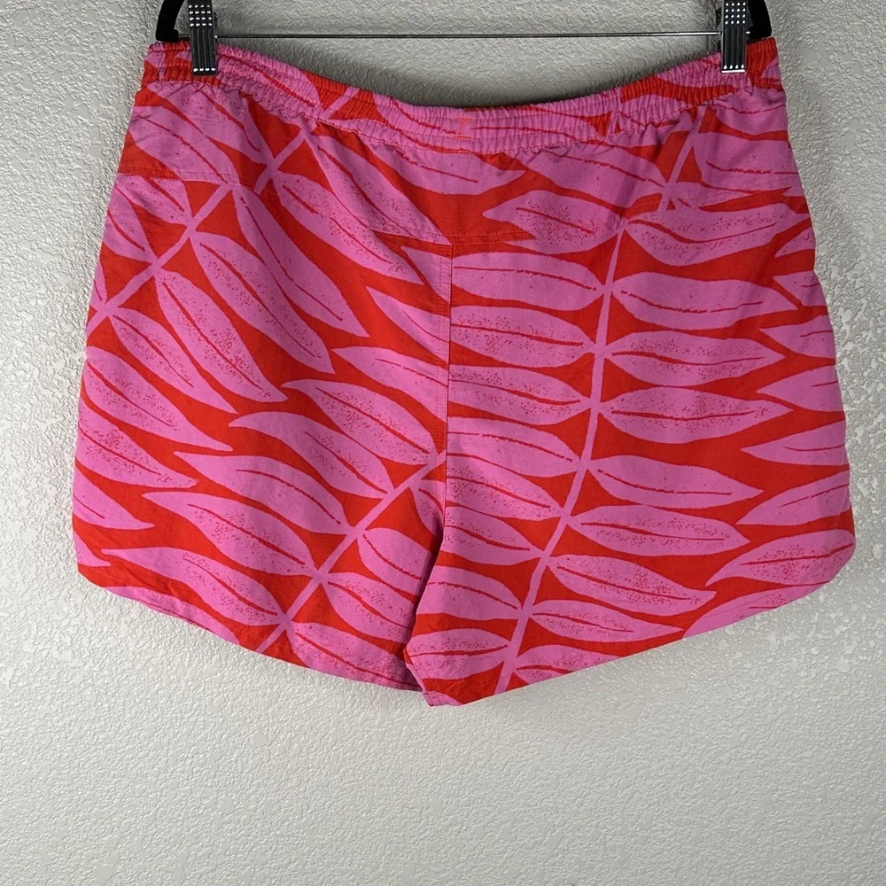 Patagonia Men's Pink Red Leaf Print‎ Summer Spring Vacation Swim Trunks Size XL